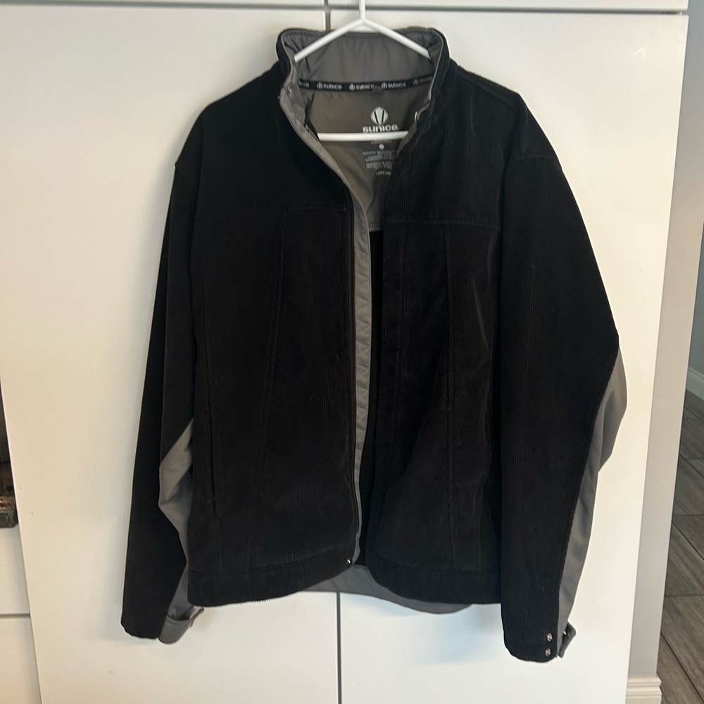 Sunice Weather Men's Black Corduroy Style with Gray Accents Jacket    Size L